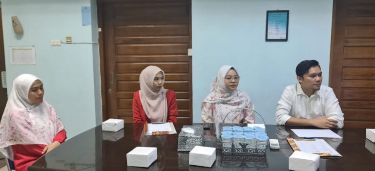 Mahasiswa D3 Kebidanan UUI PKK di RSUPR, Langkah Awal Menuju Profesionalisme